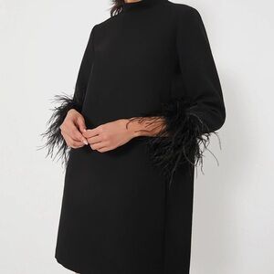 TUCKERNUCK
Black Feather Mod Ellie Dress: NWT